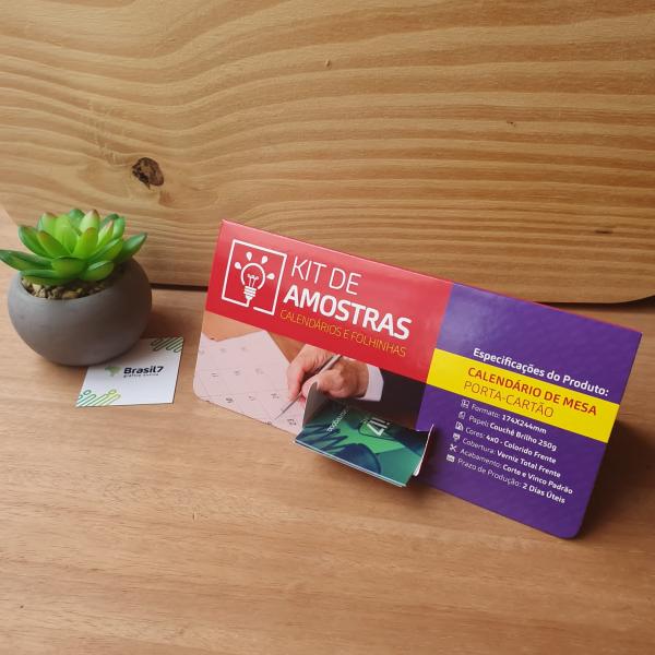 CALENDÁRIO DE MESA Simples | Porta Cartão | com Verniz